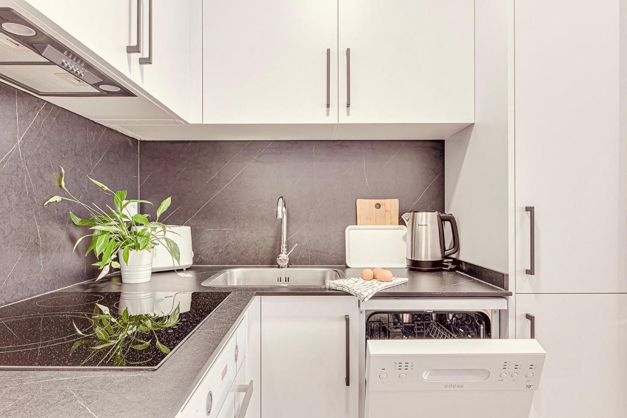 Main Street Deluxe Apartment A Coruna Luaran gambar